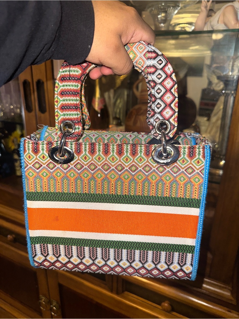 [EXCLAIMER, ITS A DUPE] Dior Multicolor Embroidered Tote with Orange Stripe - Picture 3 of 7